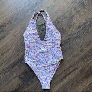 New Skatie swimsuit small